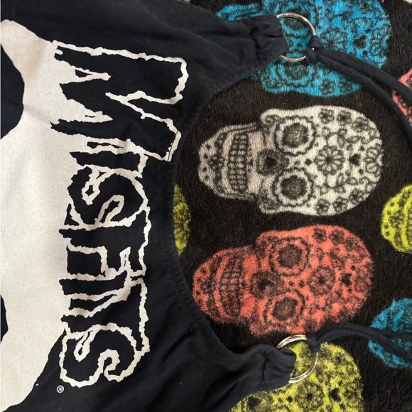 Misfits O-ring halter top - Picture 5 of 5
